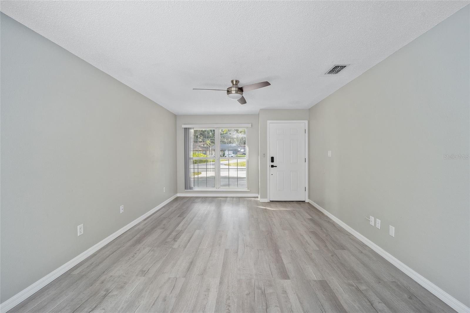 CITRUS PARK - Residential Income