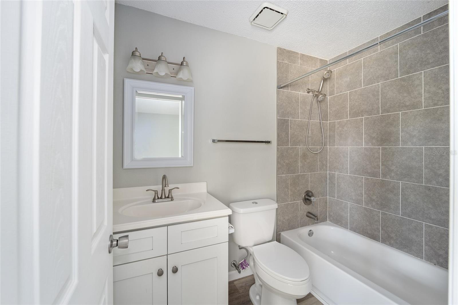 CITRUS PARK - Residential Income