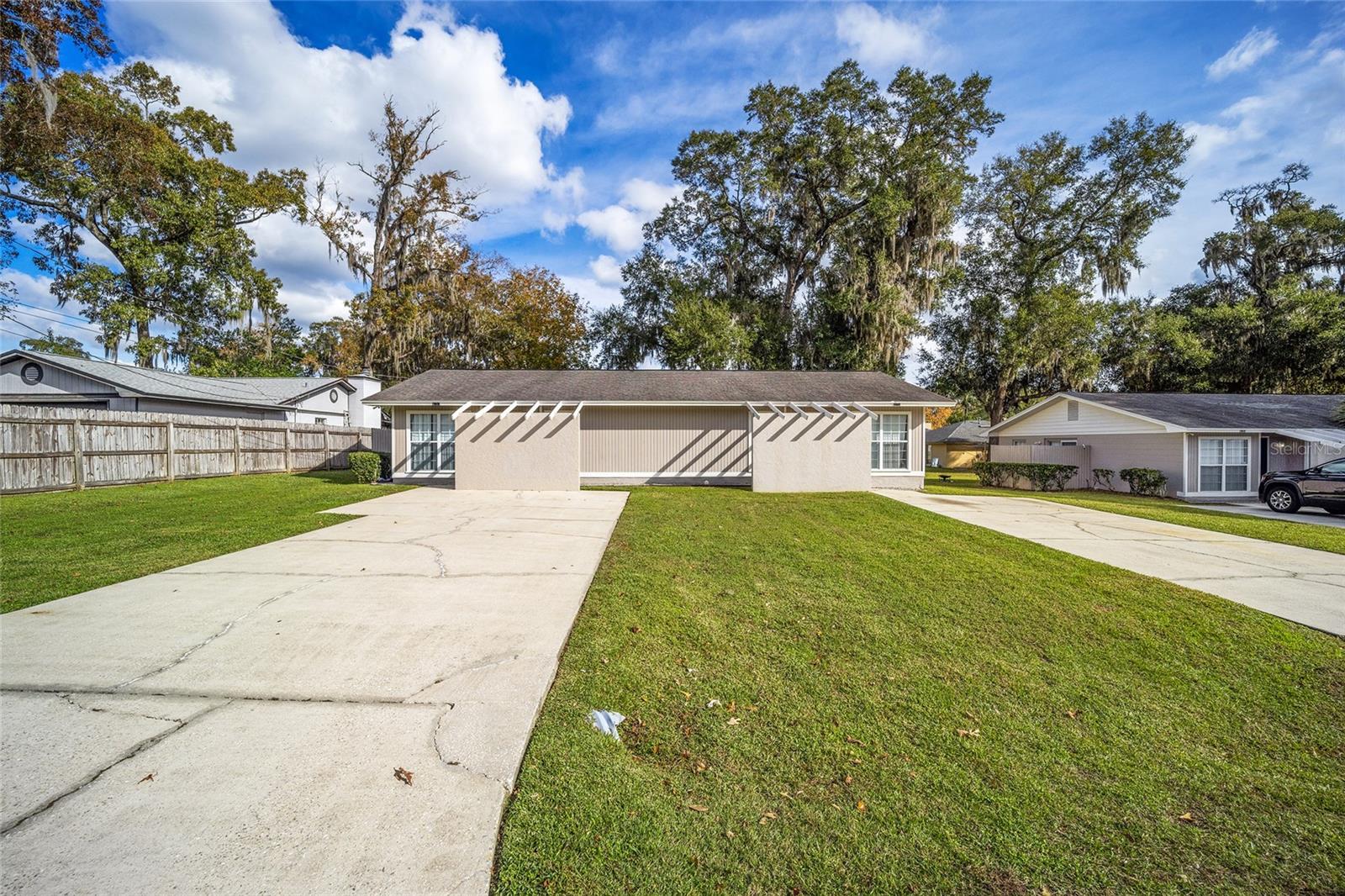 CITRUS PARK - Residential Income