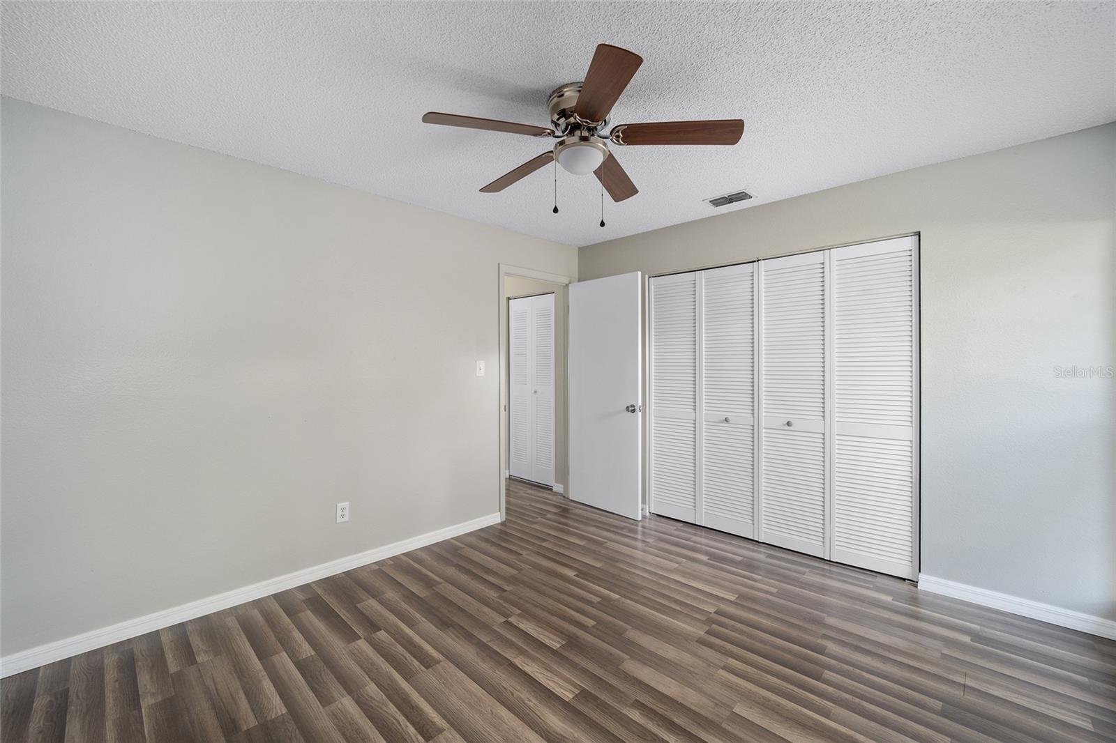 CITRUS PARK - Residential Income