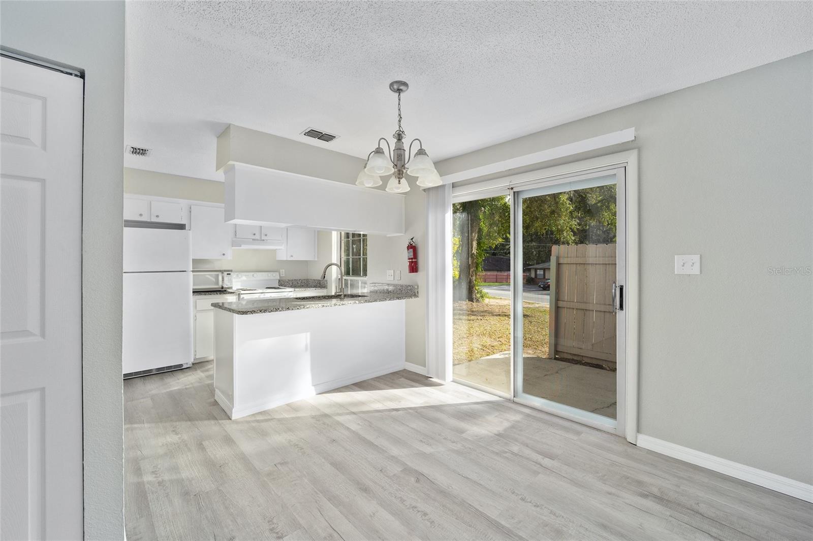 CITRUS PARK - Residential Income