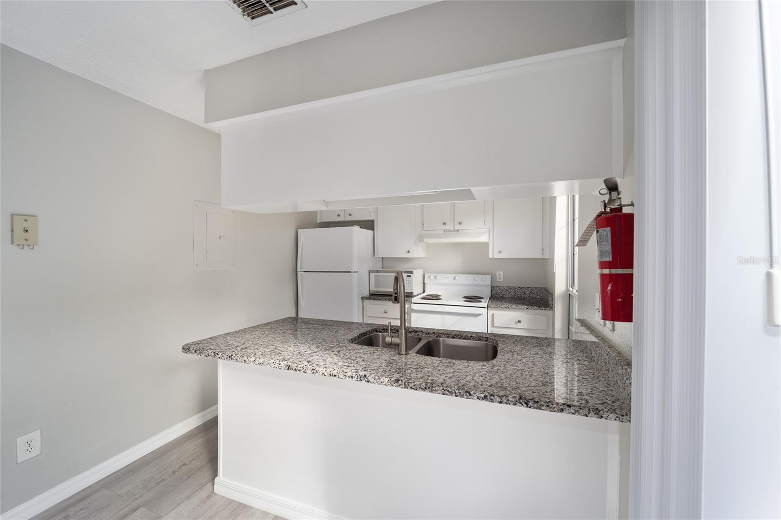 CITRUS PARK - Residential Income