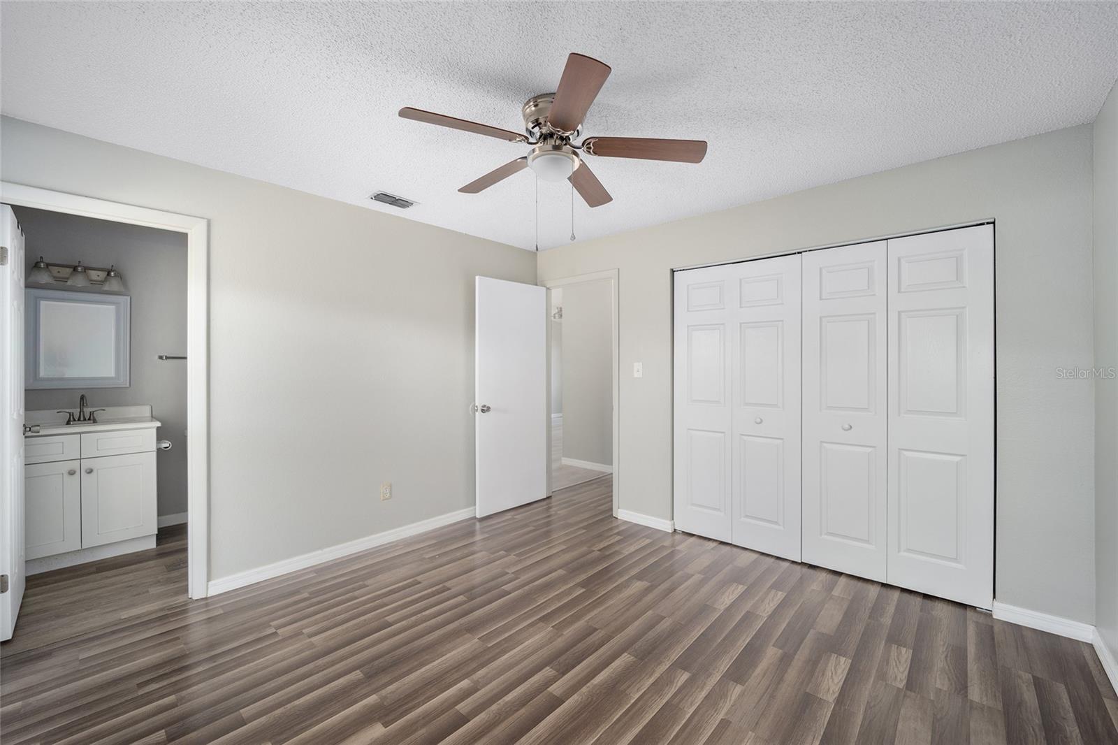 CITRUS PARK - Residential Income