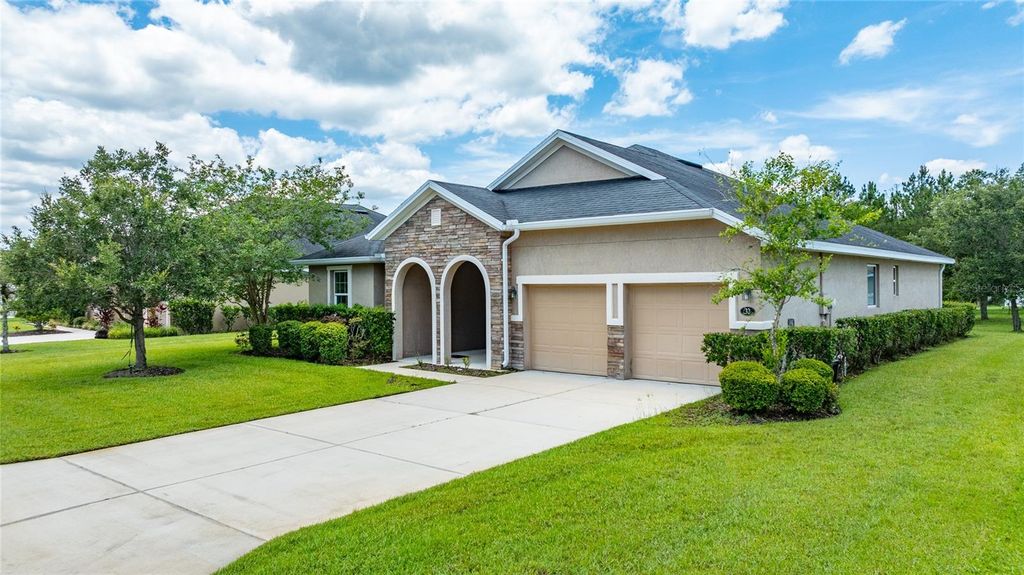 Photo of 32 Abacus Avenue, Ormond Beach, FL 32174 (MLS # V4943387)