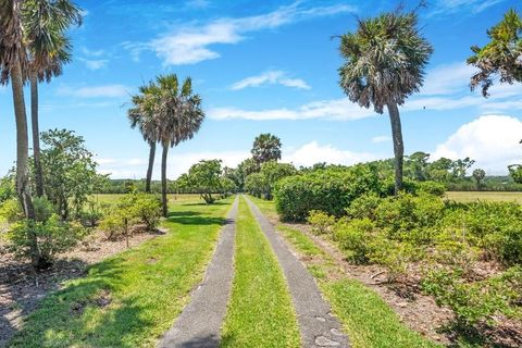 Tiny photo for 14365 SE Highway 42, Weirsdale, FL 32195 (MLS # O6415587)