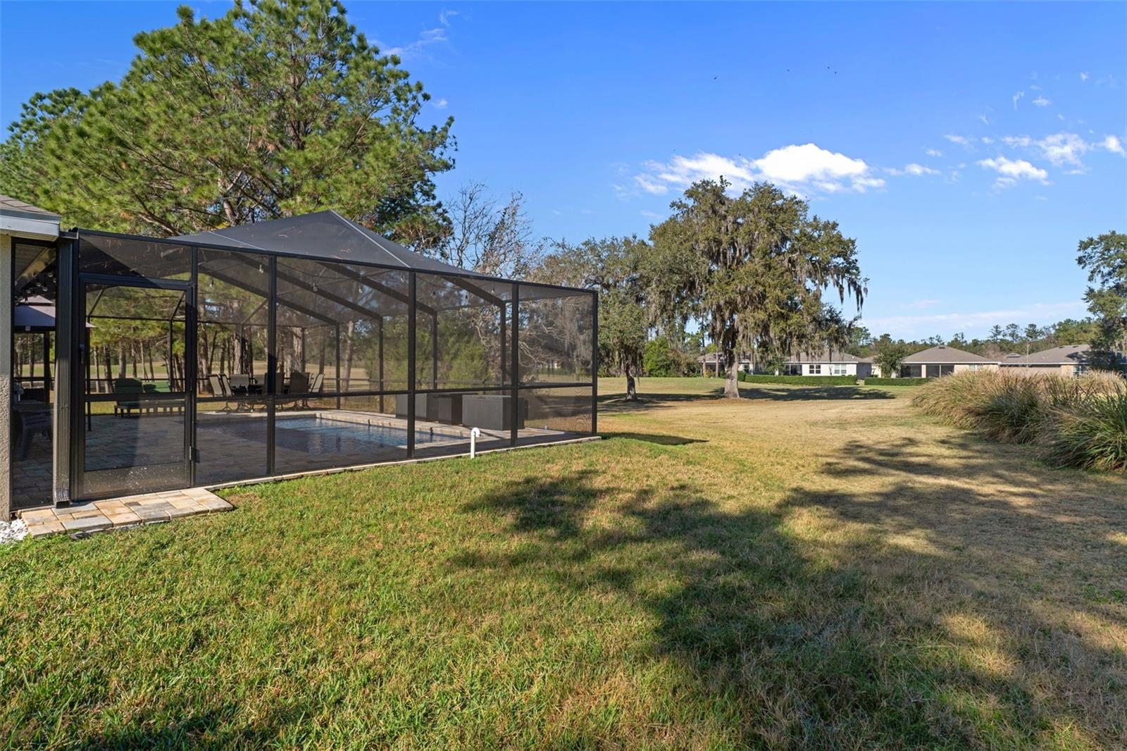 HERNANDO OAKS - Residential