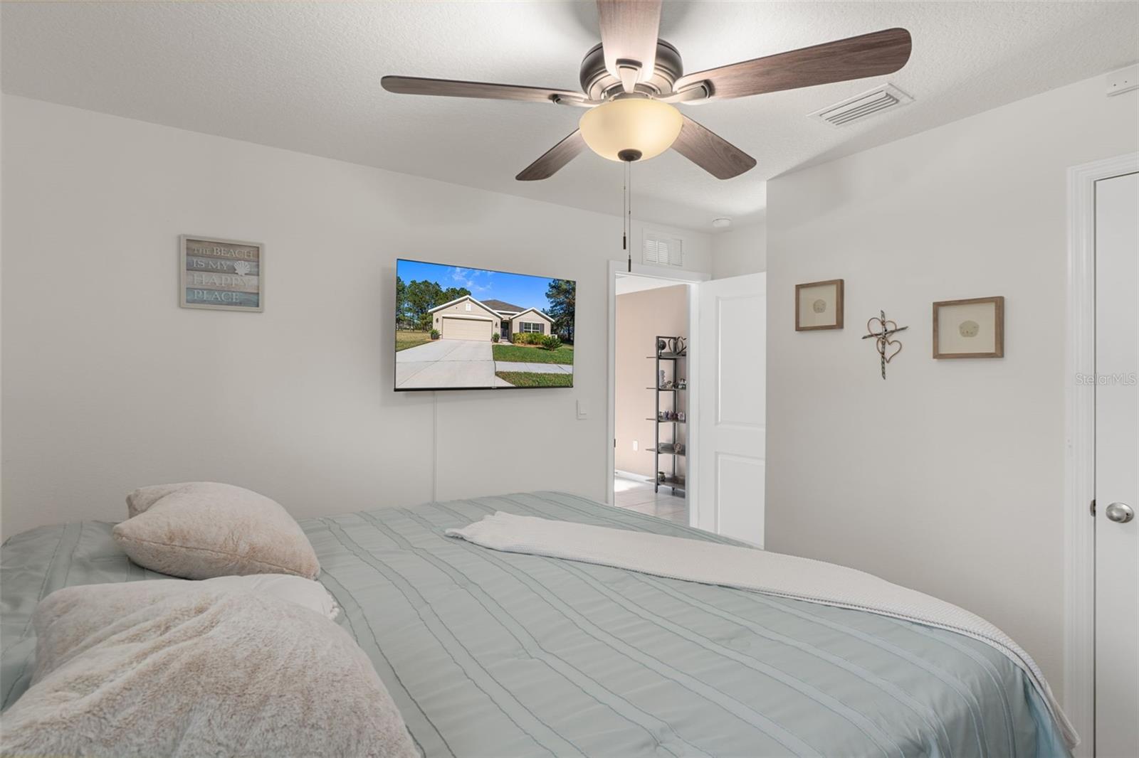 HERNANDO OAKS - Residential