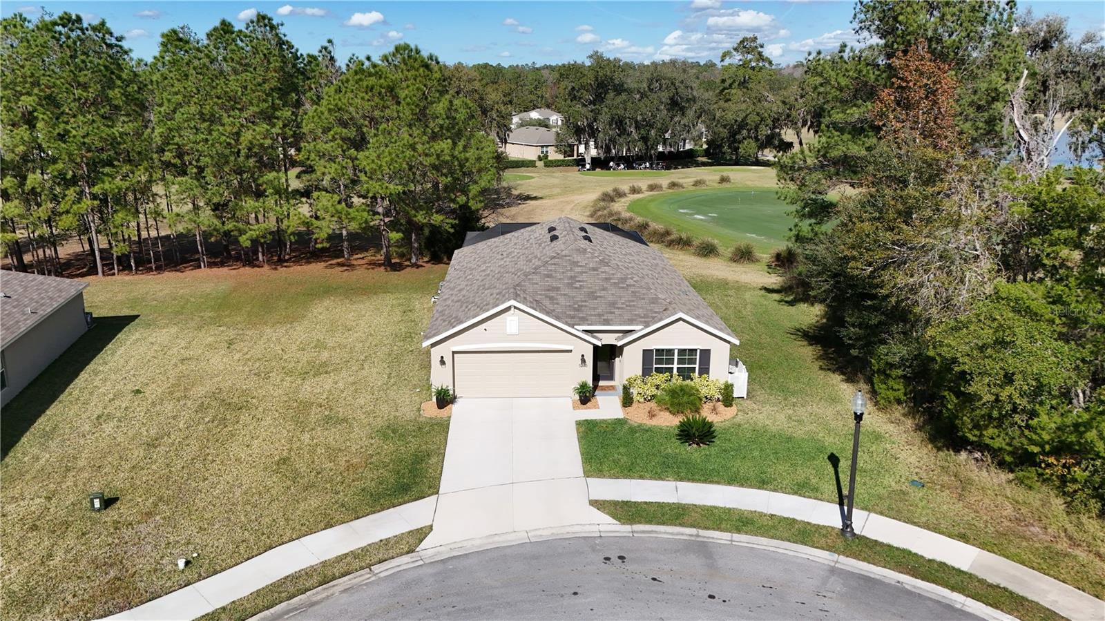 HERNANDO OAKS - Residential