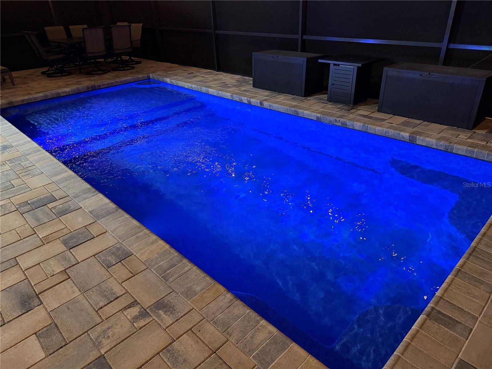 HERNANDO OAKS - Residential