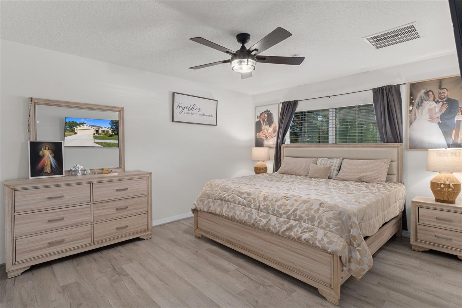 HERNANDO OAKS - Residential