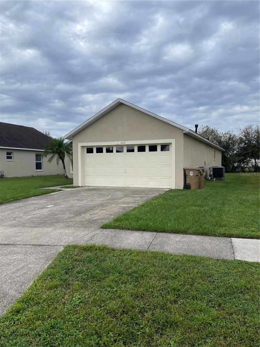 2406 VIOLET COURT