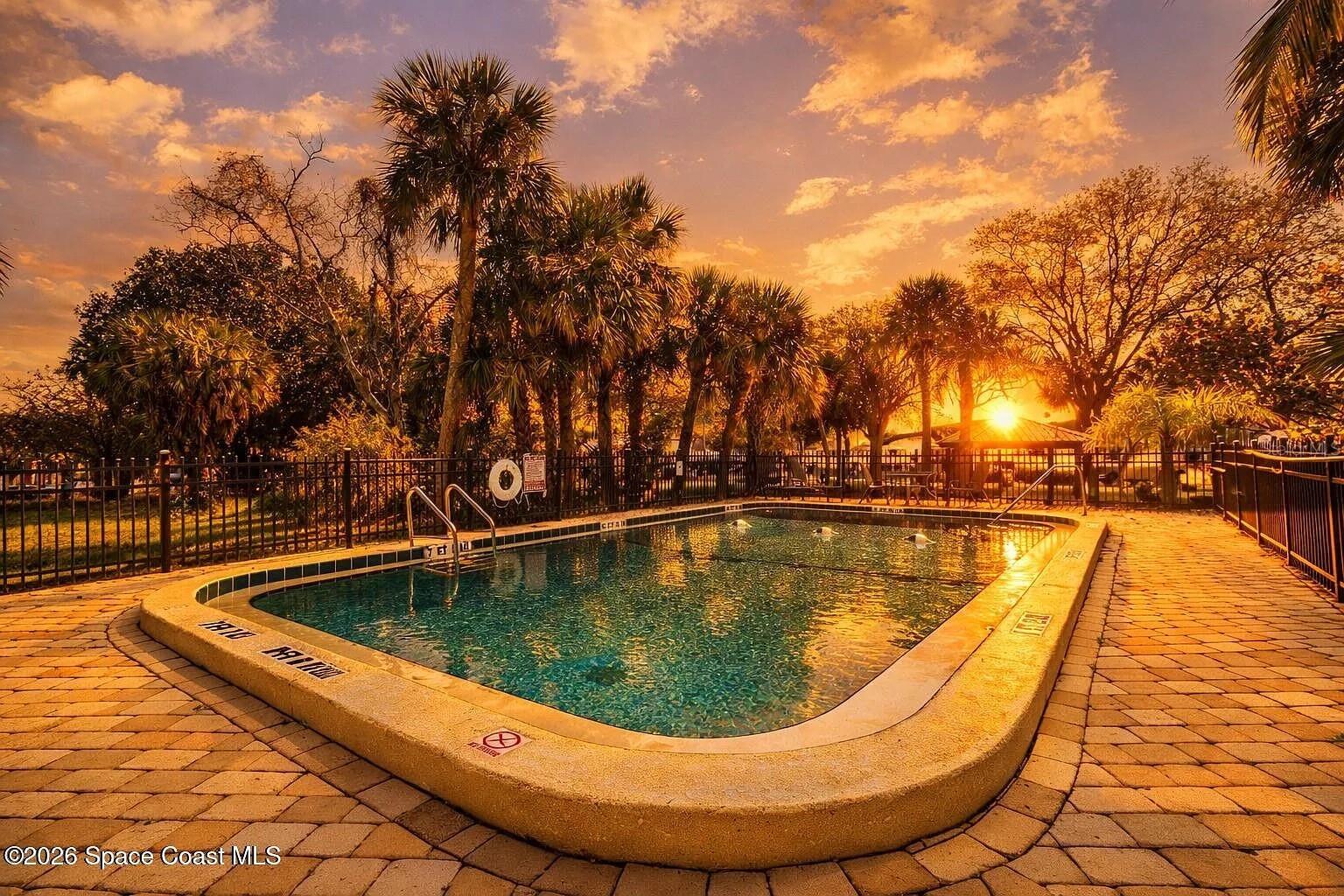 CAMPS MELBOURNE - Residential