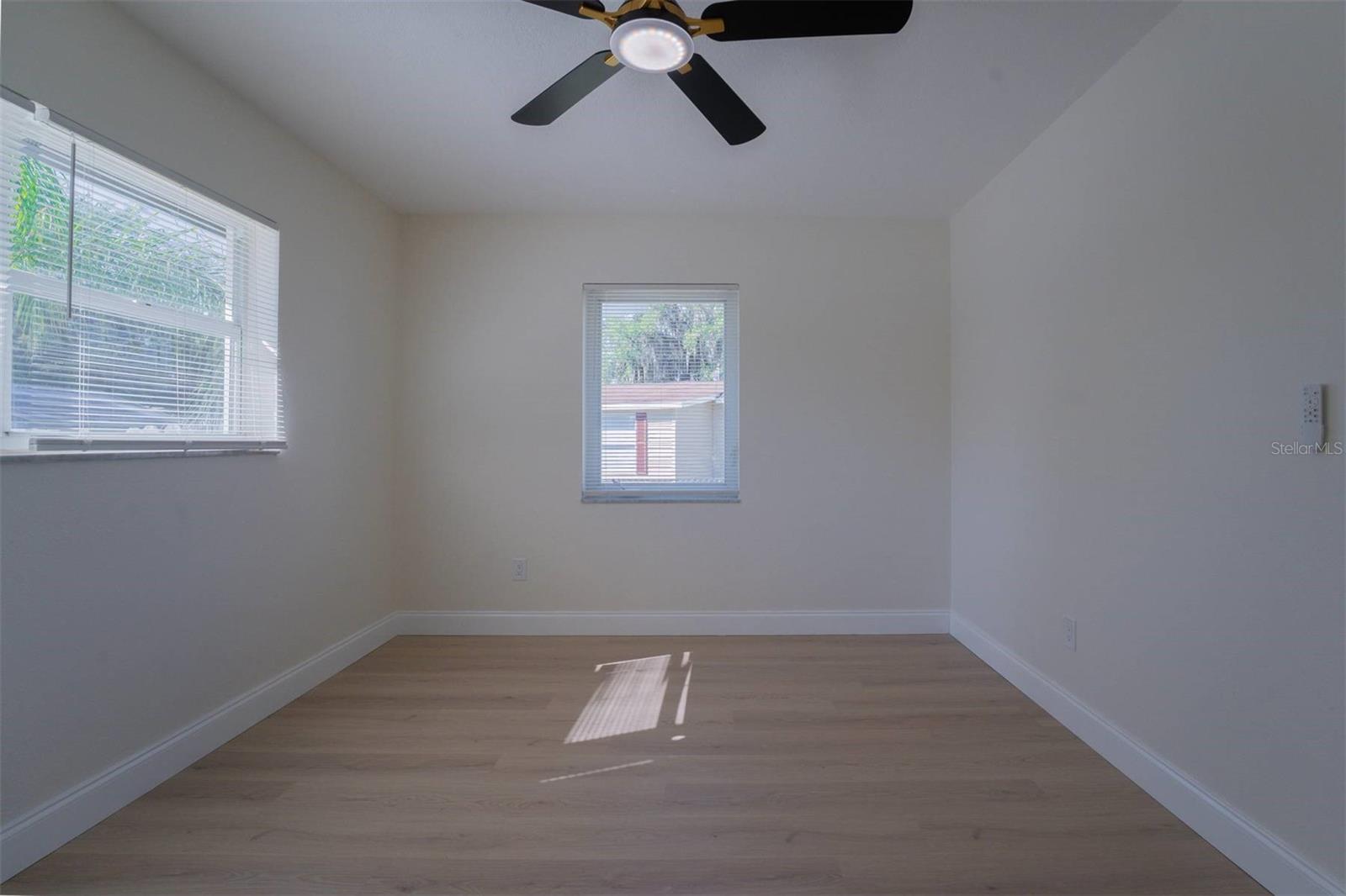 DELTONA LAKES UNIT 10 - Residential