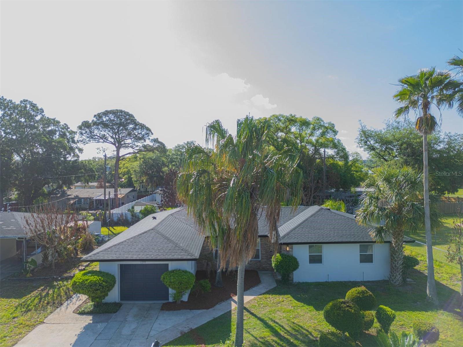 DELTONA LAKES UNIT 10 - Residential