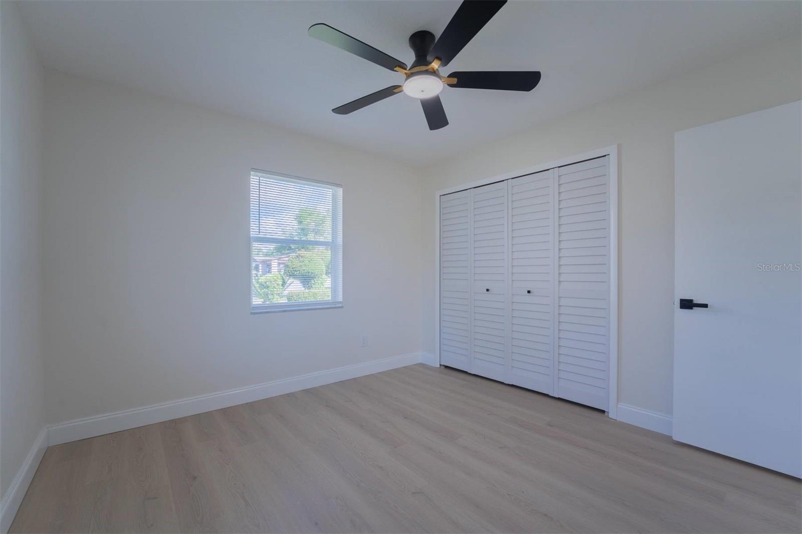 DELTONA LAKES UNIT 10 - Residential