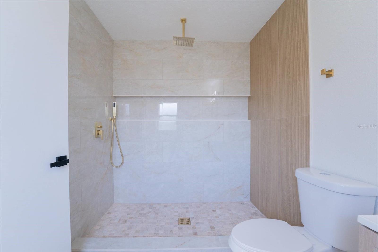 DELTONA LAKES UNIT 10 - Residential