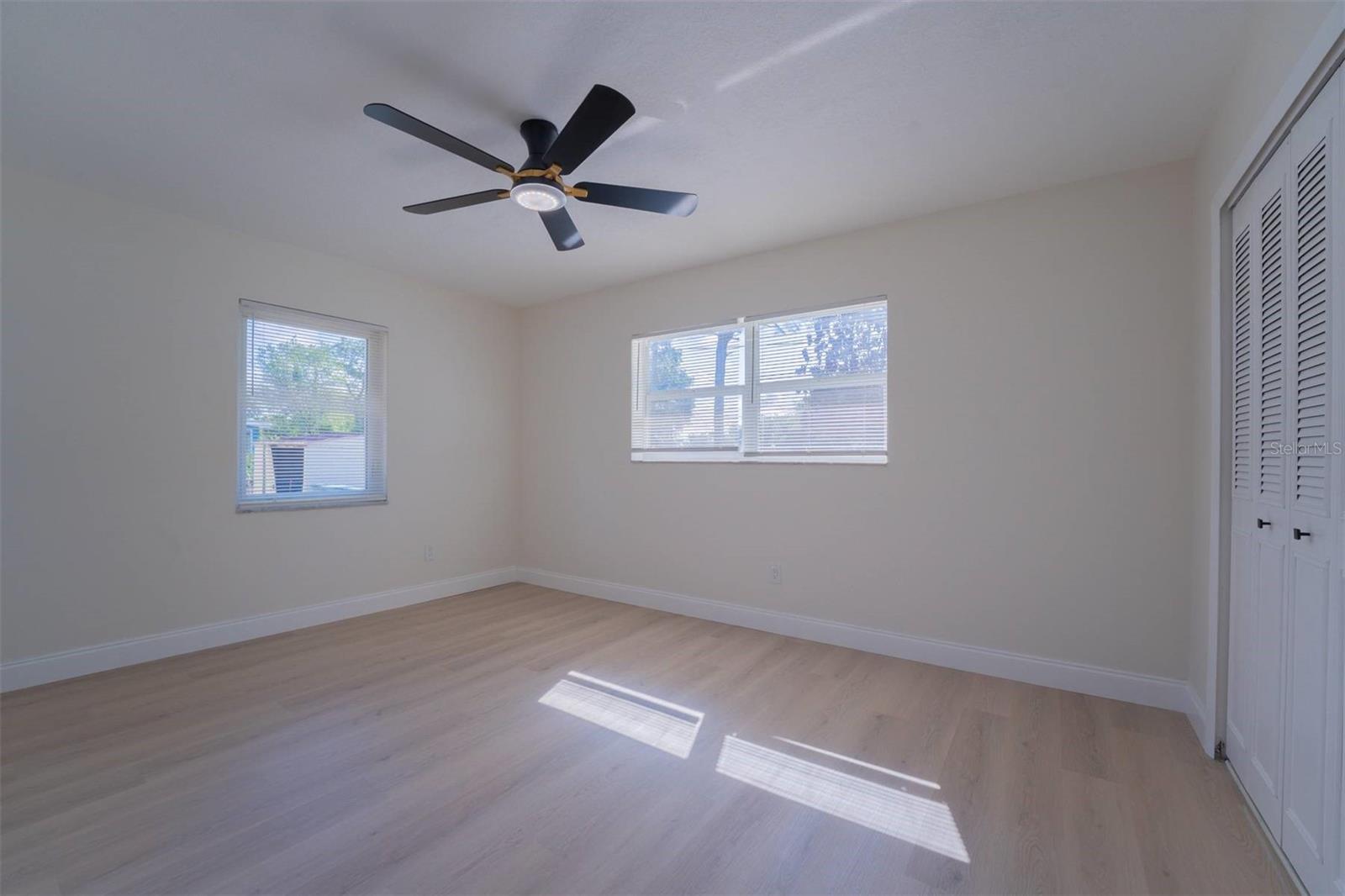 DELTONA LAKES UNIT 10 - Residential