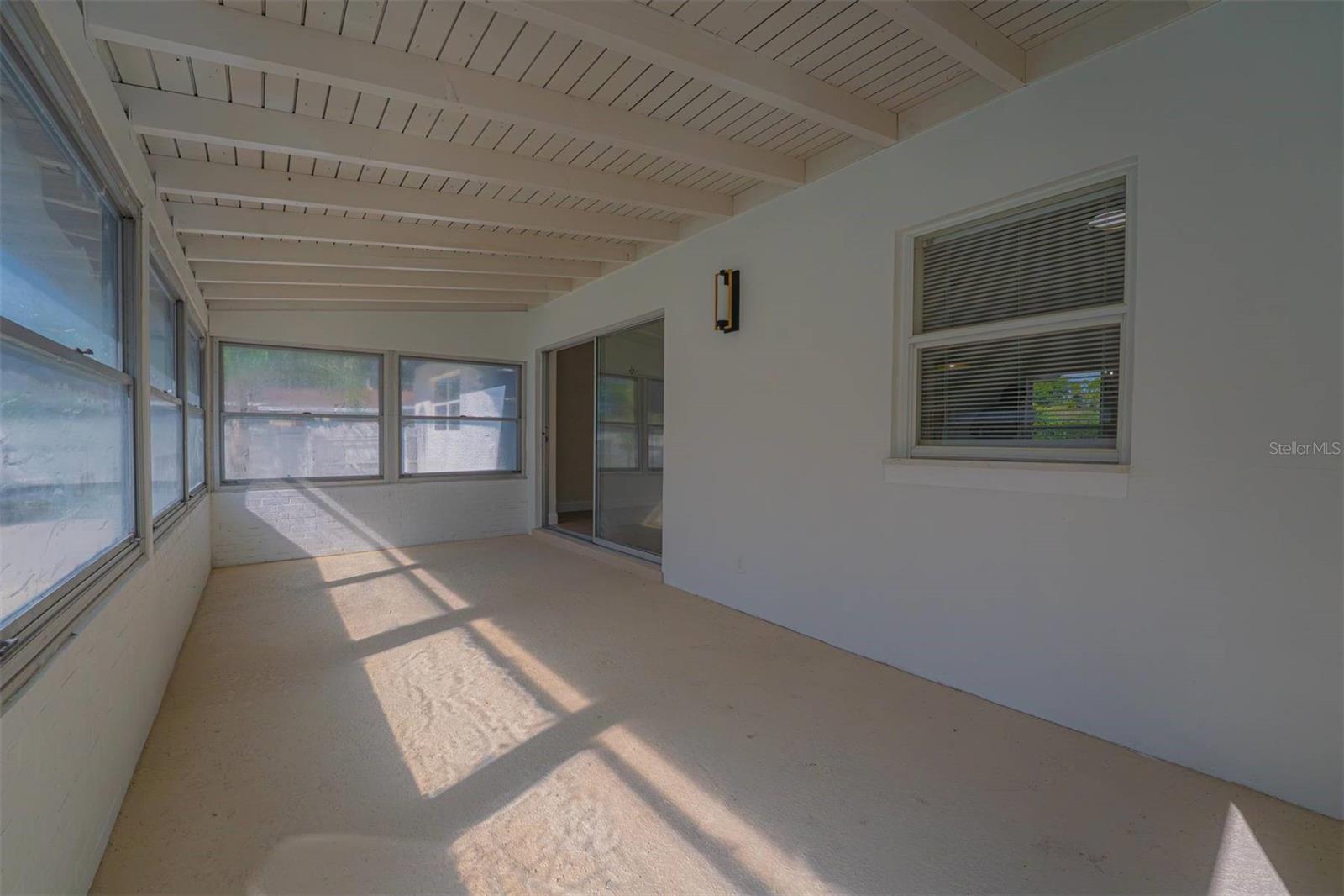 DELTONA LAKES UNIT 10 - Residential