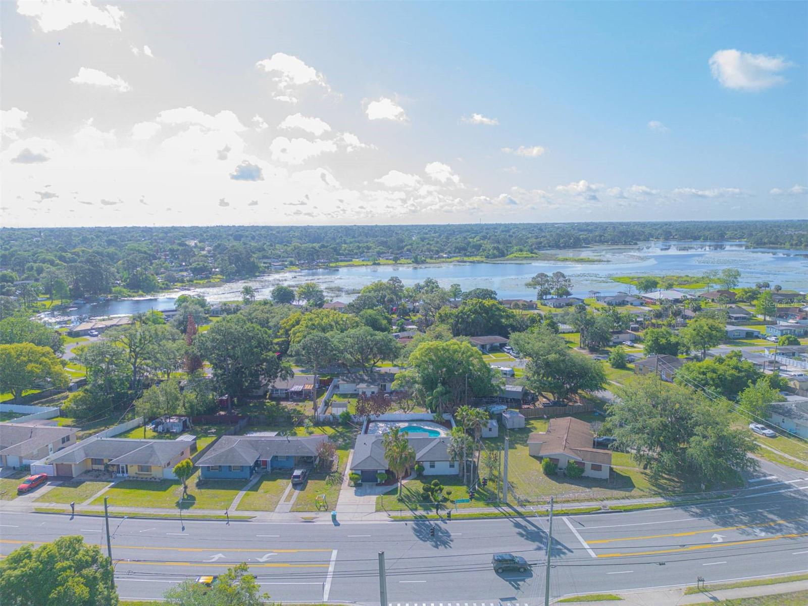 DELTONA LAKES UNIT 10 - Residential