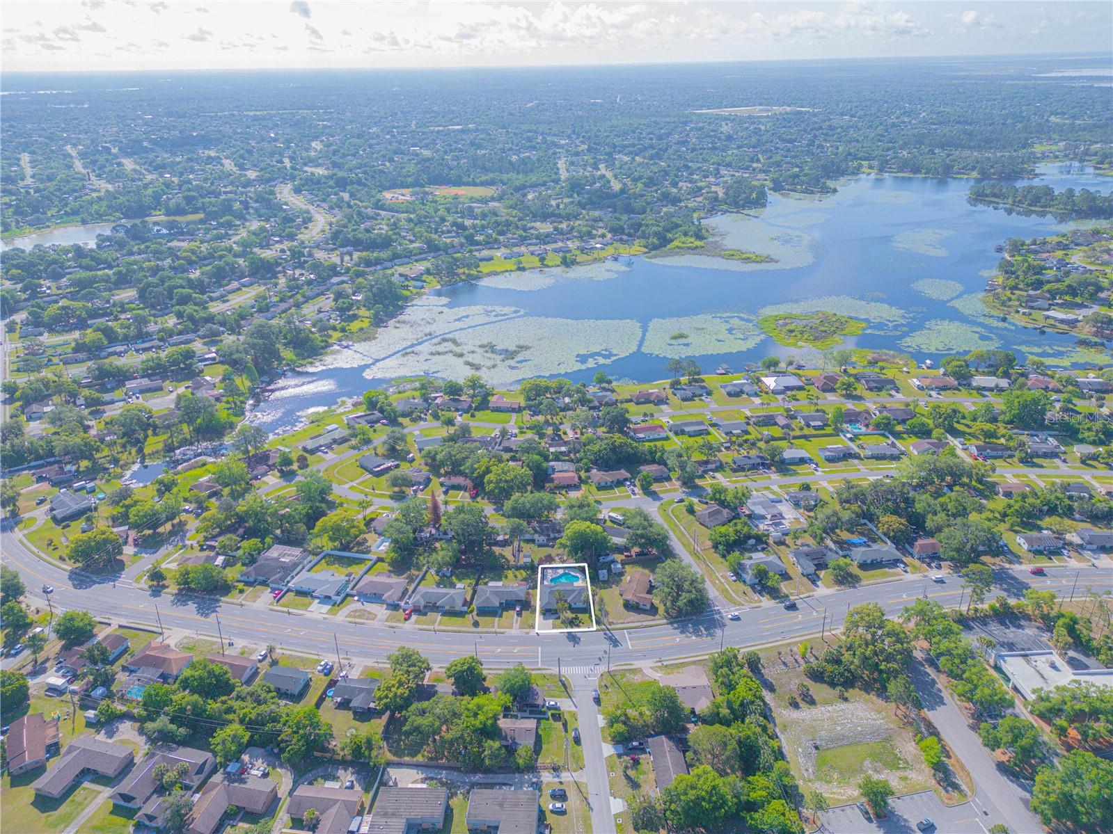 DELTONA LAKES UNIT 10 - Residential