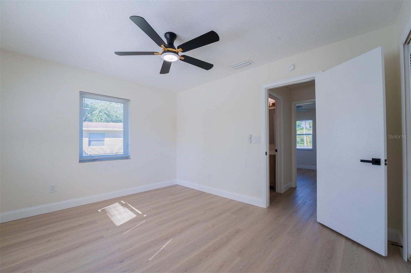 DELTONA LAKES UNIT 10 - Residential