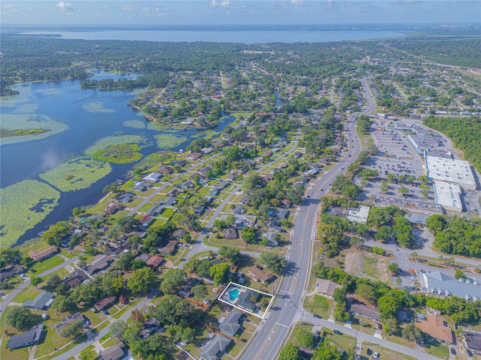 DELTONA LAKES UNIT 10 - Residential