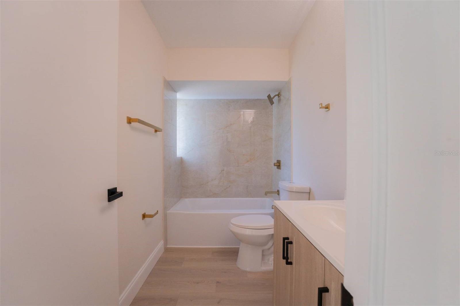 DELTONA LAKES UNIT 10 - Residential