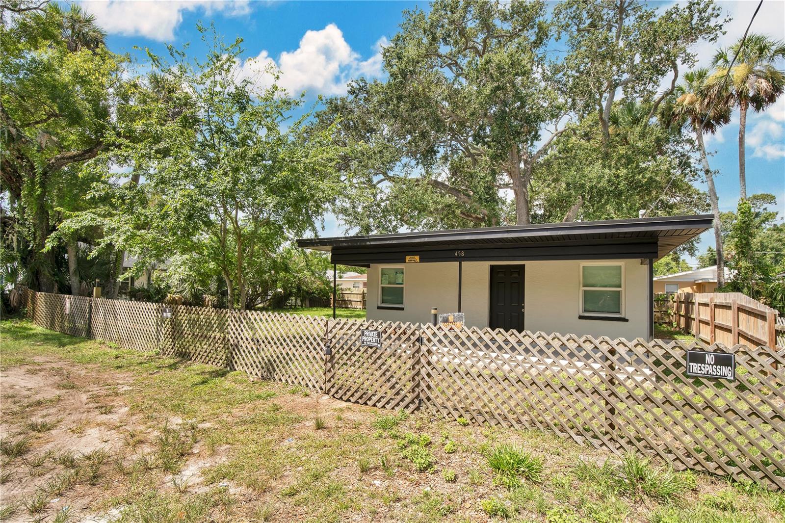 458 PLEASANT STREET