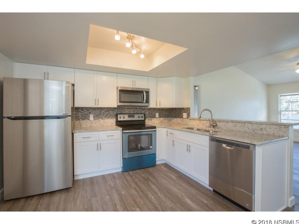 Florida Shores 01 - Residential