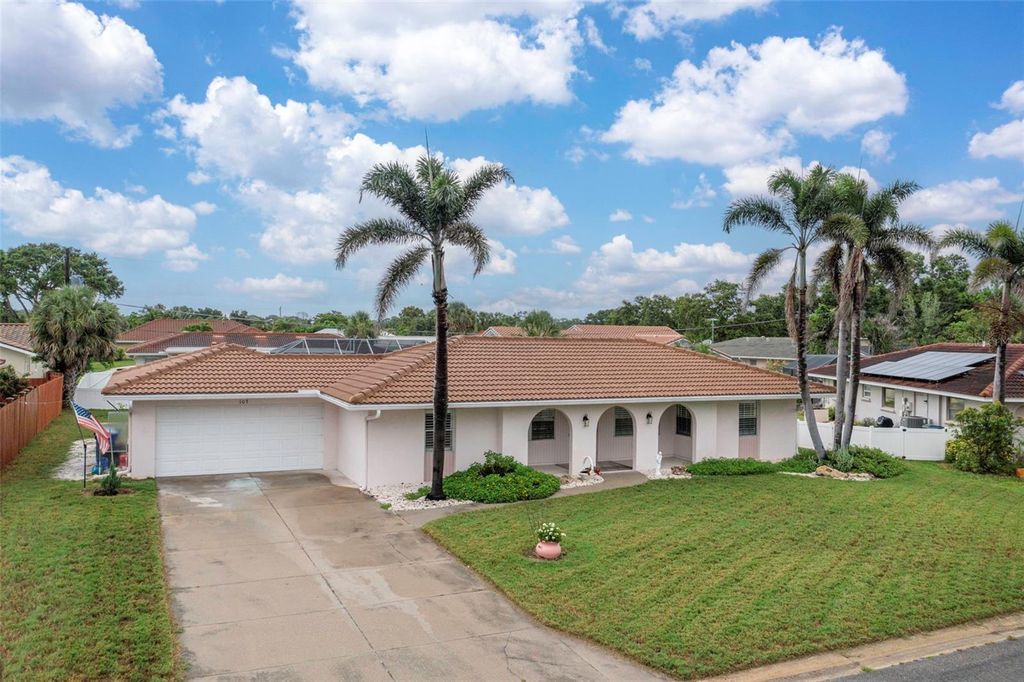 Photo of 107 Van Dyck Drive, Nokomis, FL 34275 (MLS # A4654947)