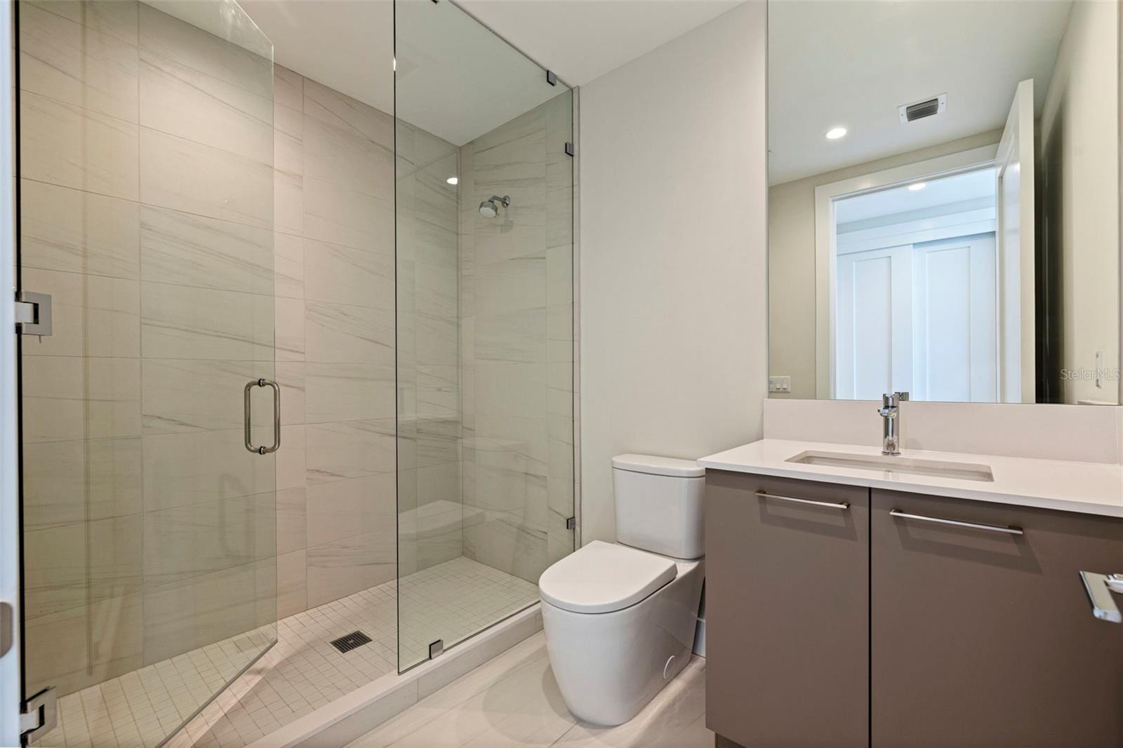 ART HOUSE - Residential