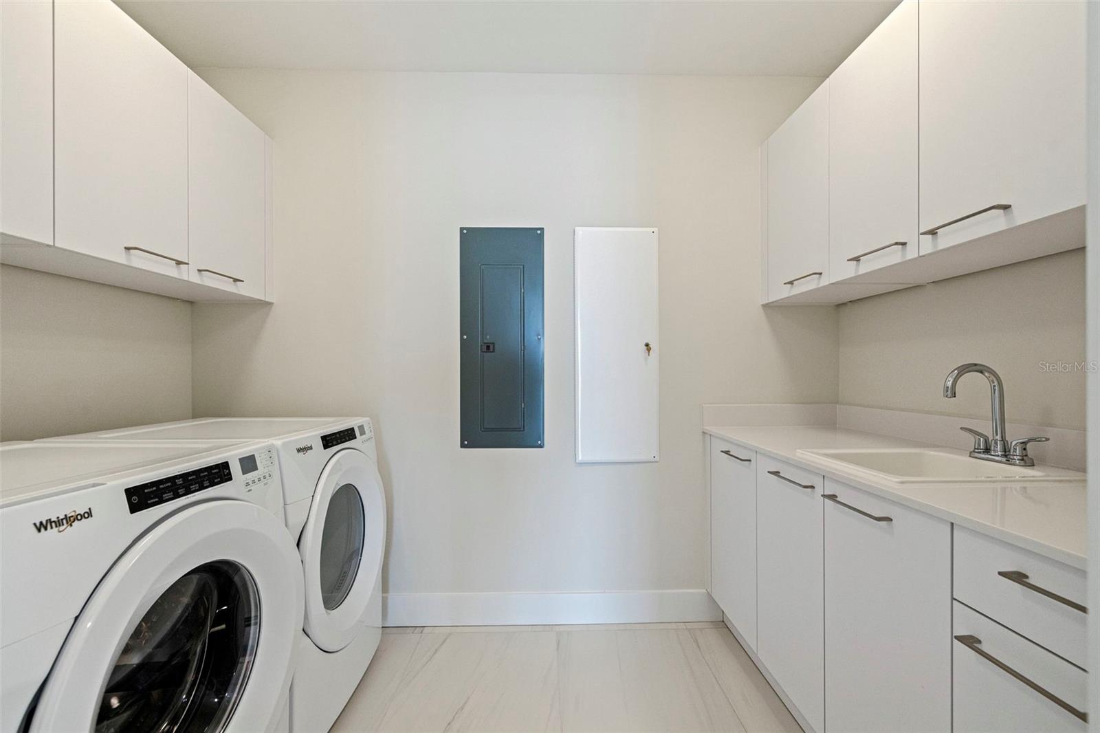 ART HOUSE - Residential