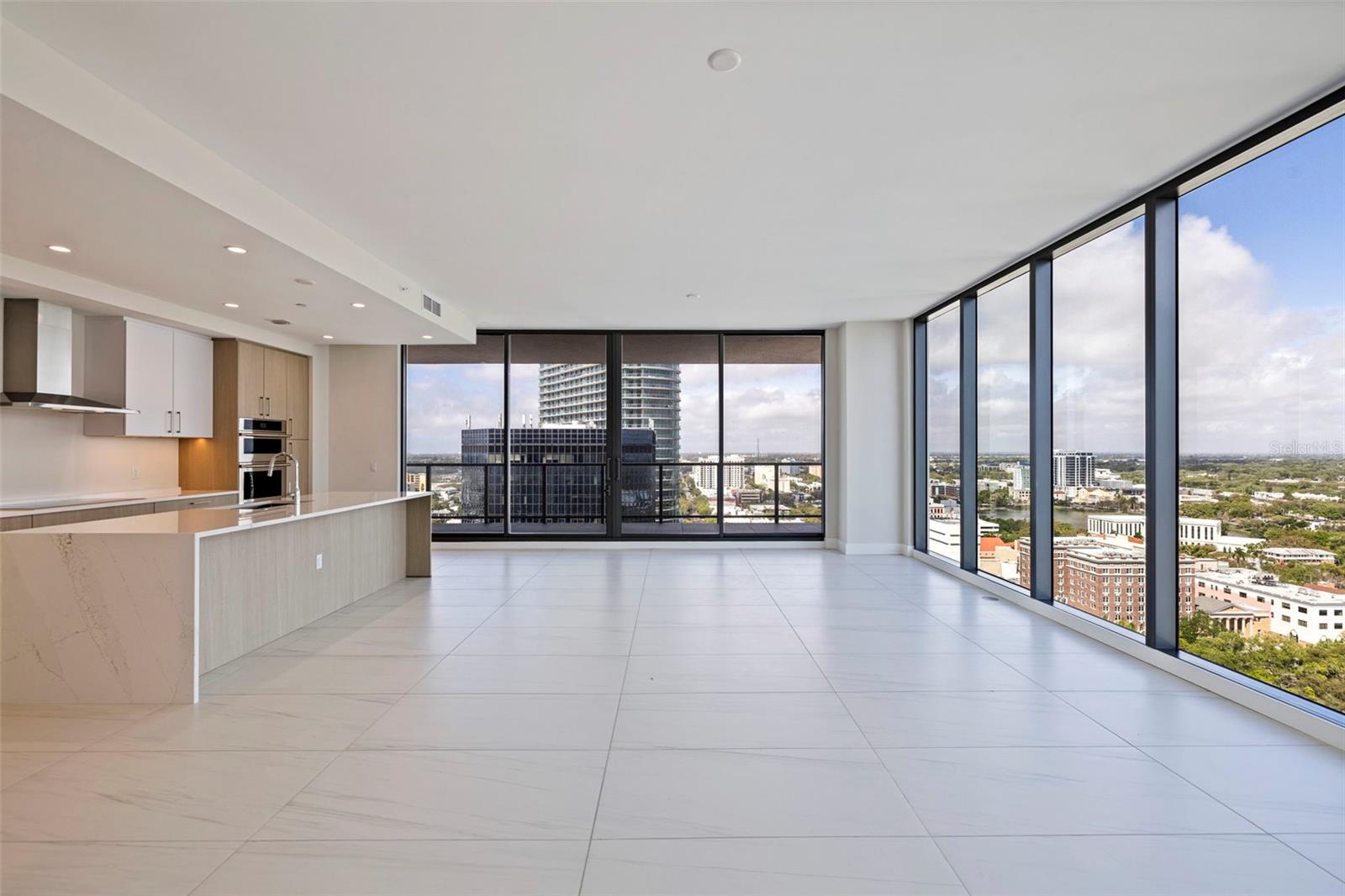 ART HOUSE - Residential