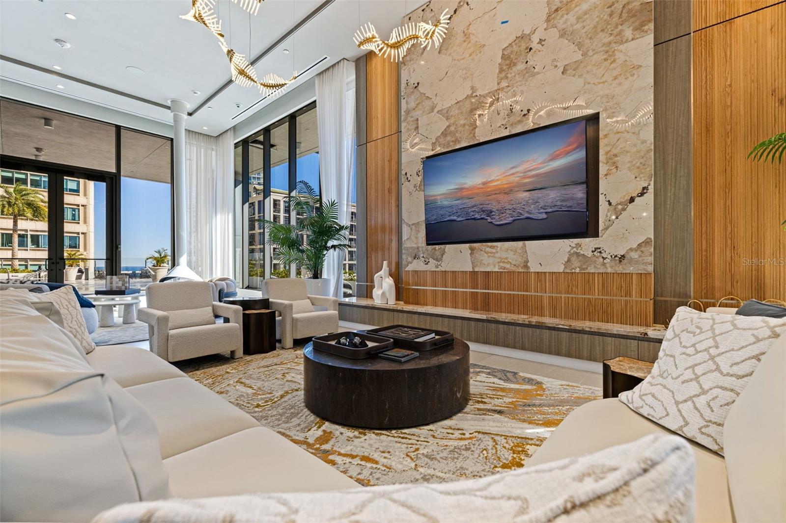 ART HOUSE - Residential