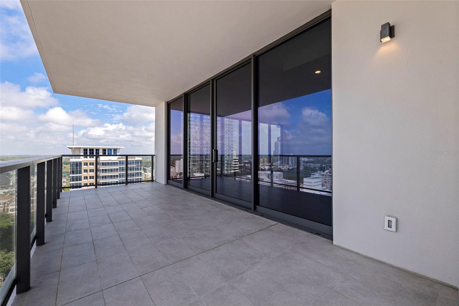 ART HOUSE - Residential