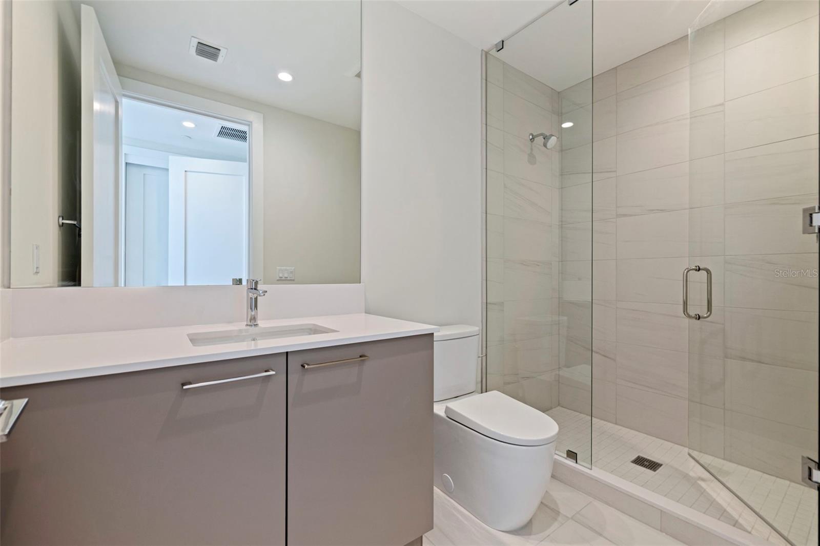 ART HOUSE - Residential