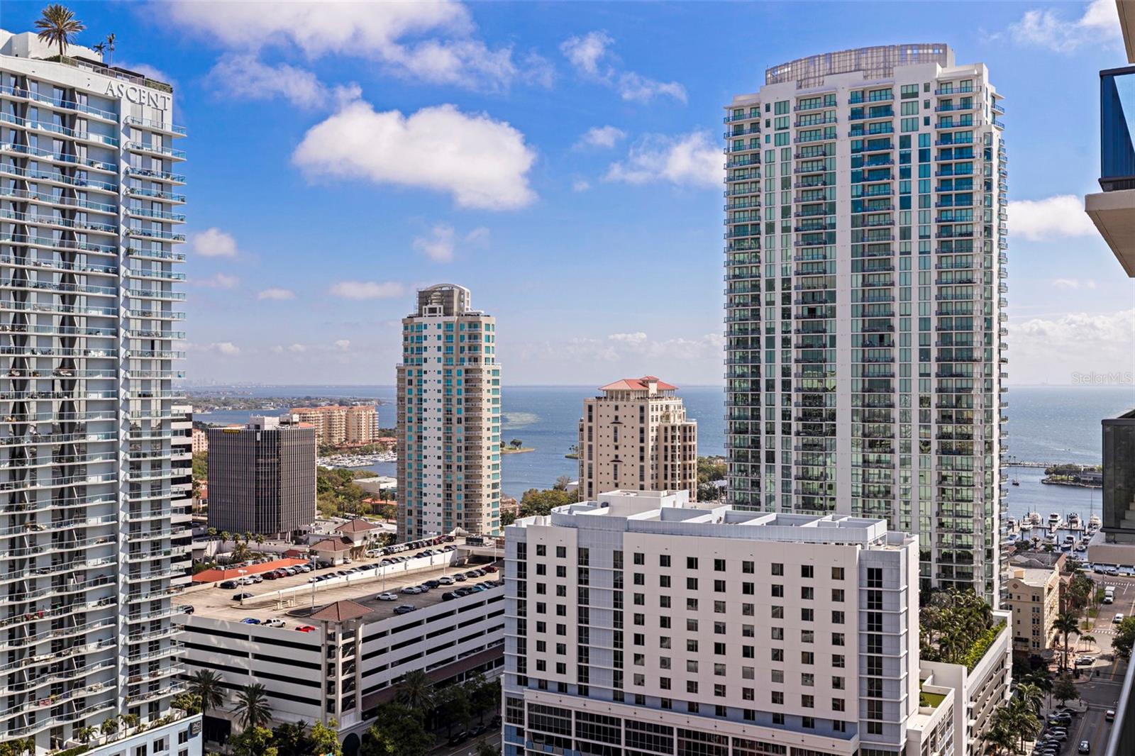 ART HOUSE - Residential