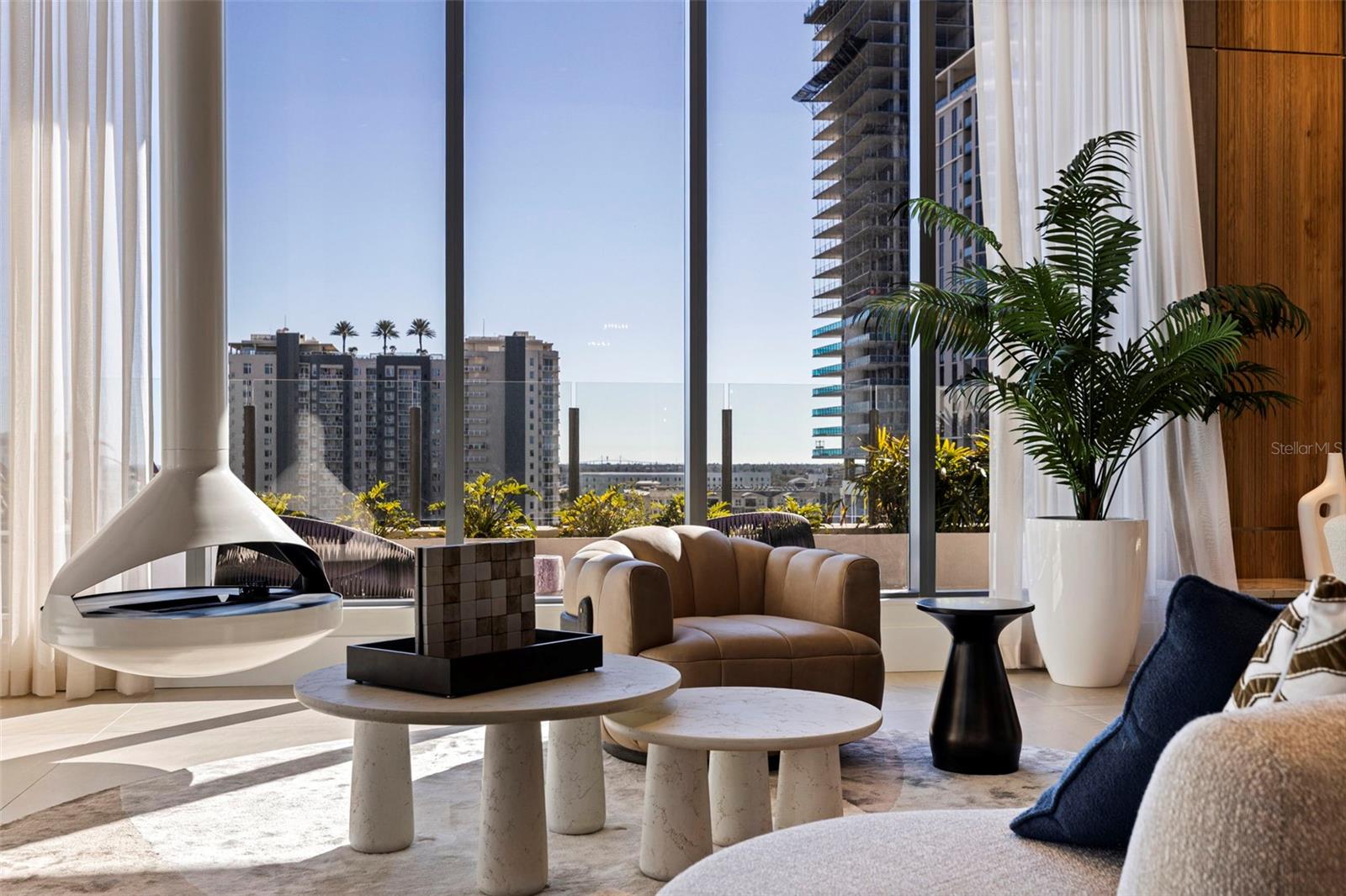 ART HOUSE - Residential