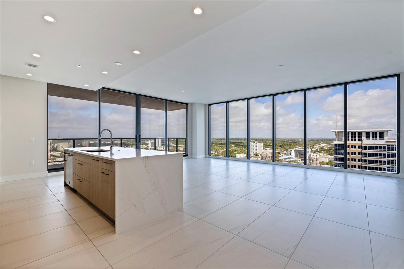 ART HOUSE - Residential