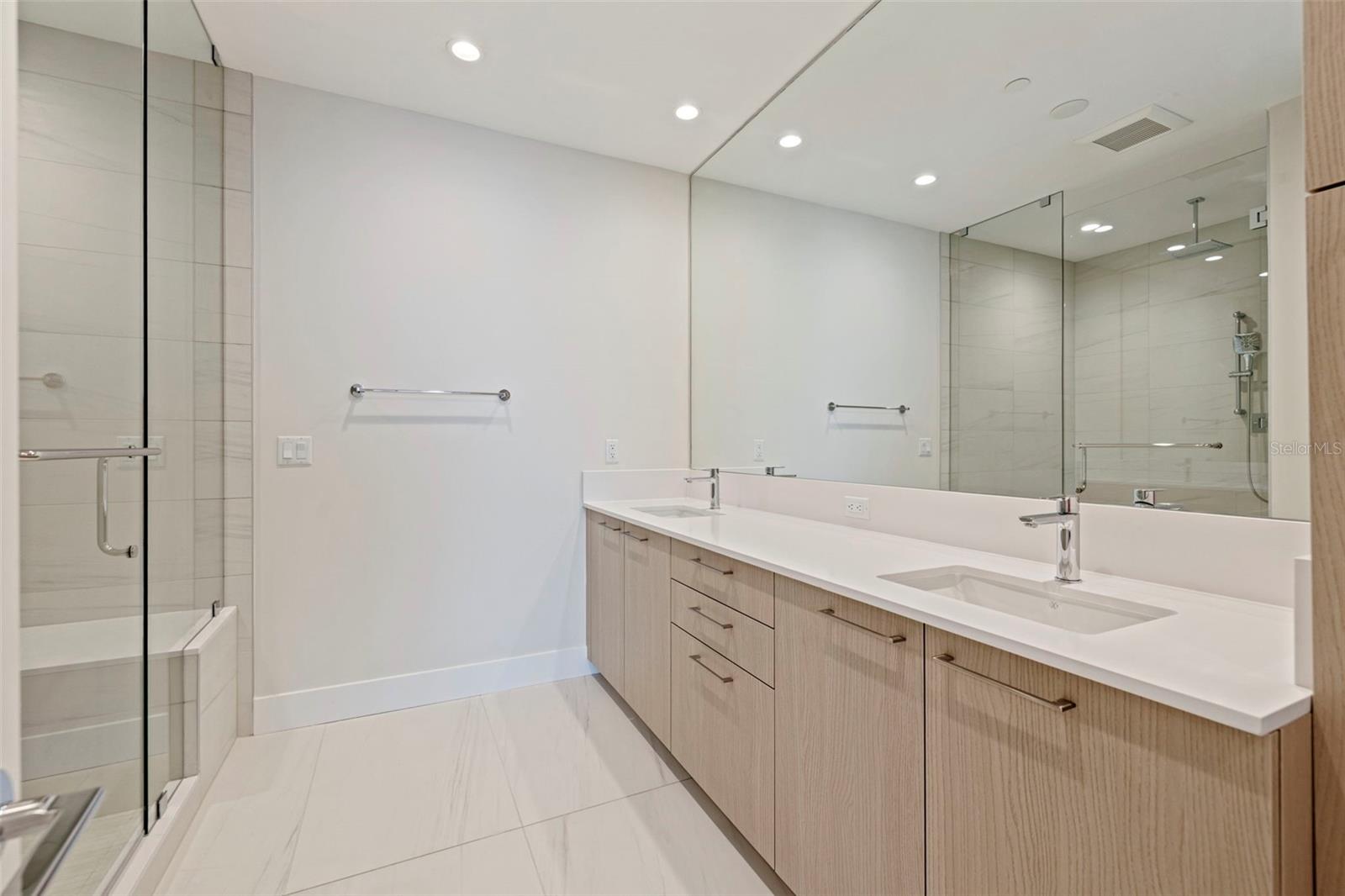 ART HOUSE - Residential