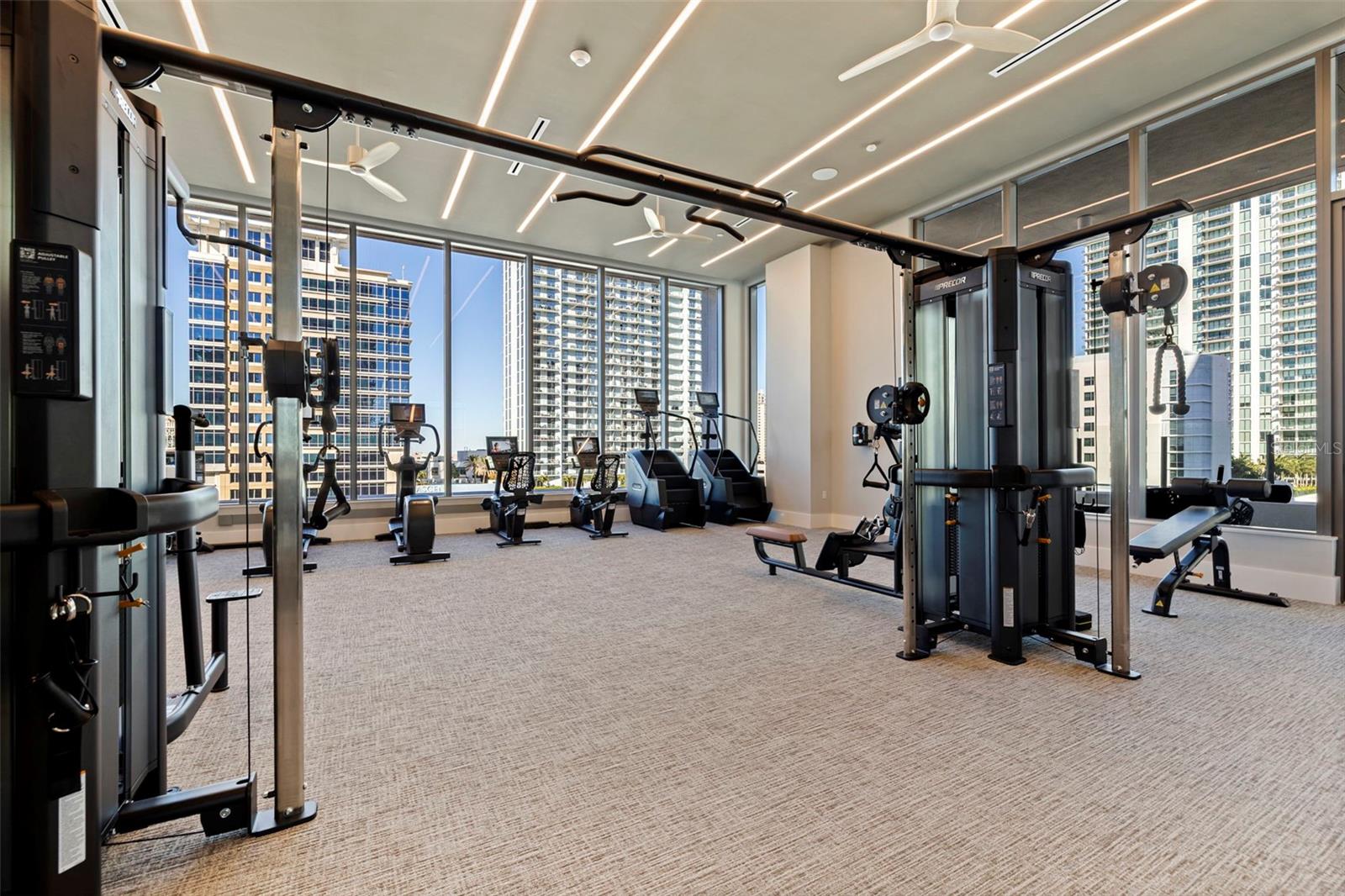 ART HOUSE - Residential