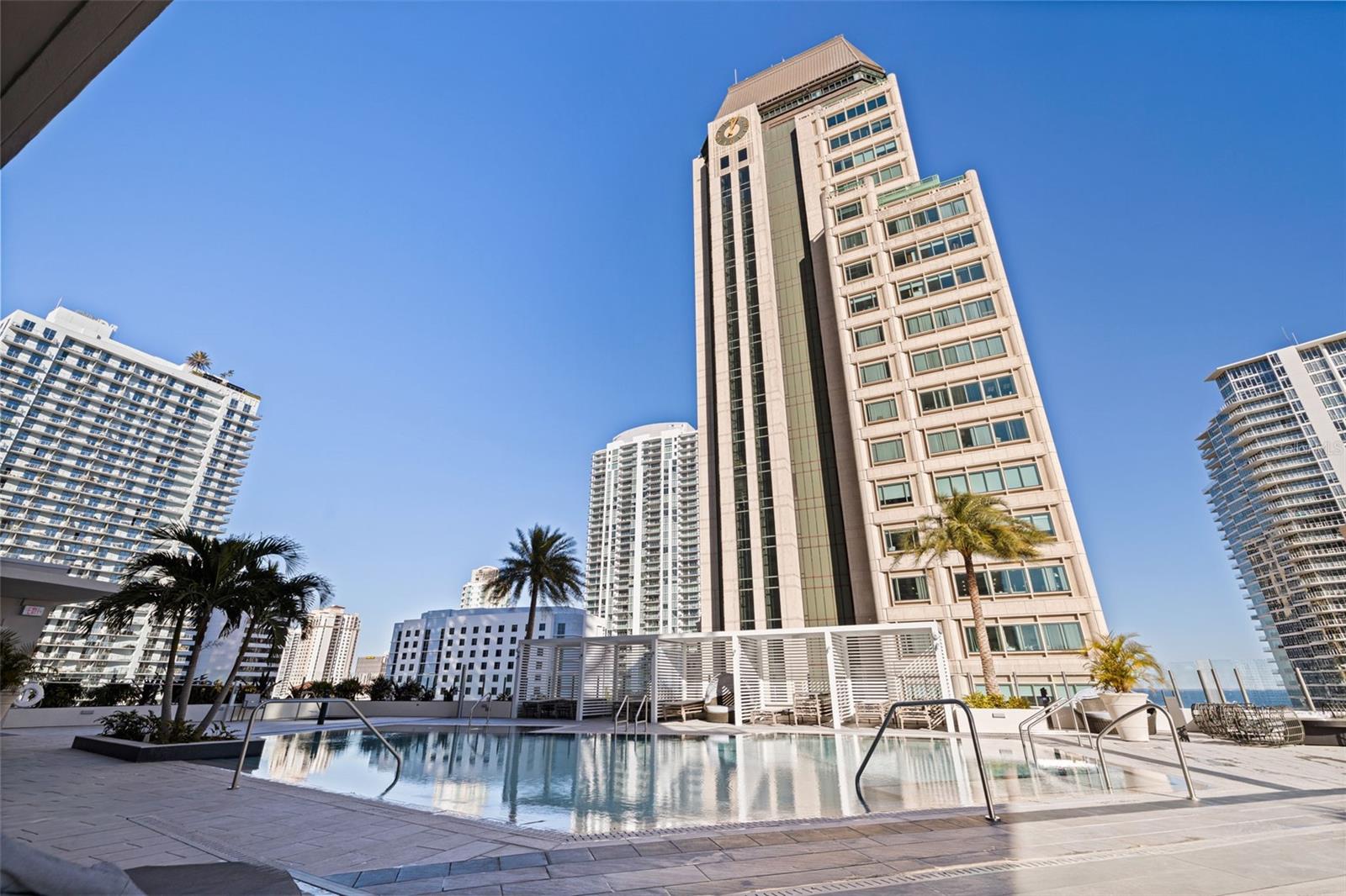 ART HOUSE - Residential