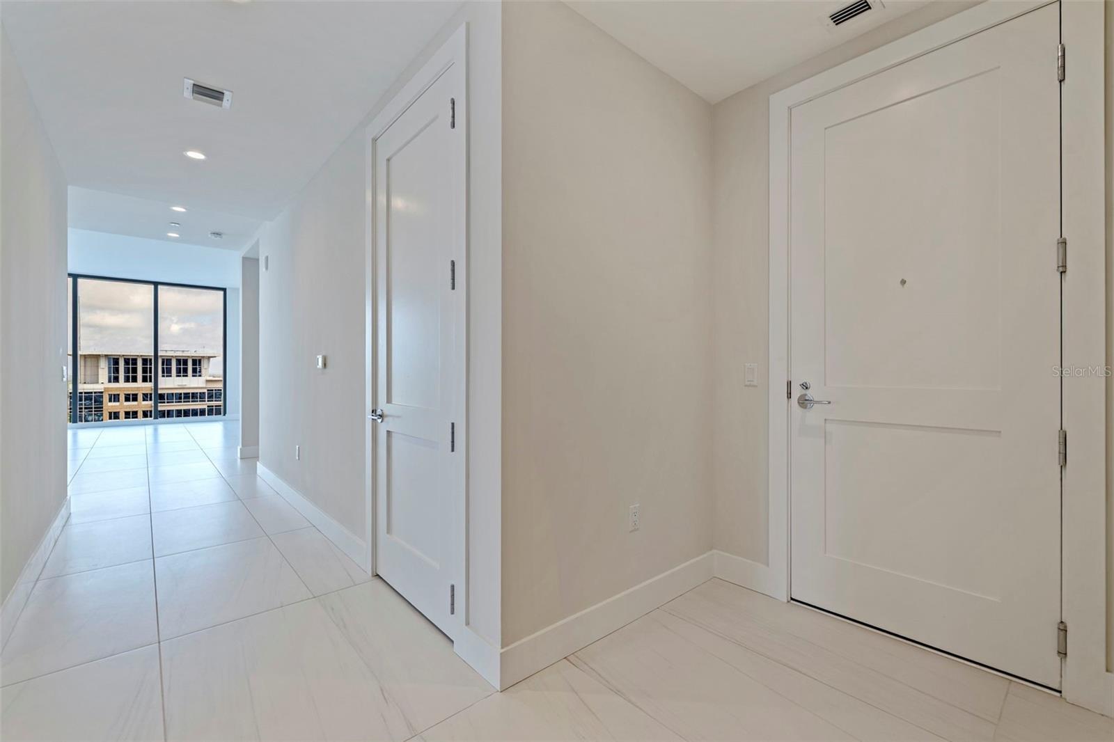 ART HOUSE - Residential