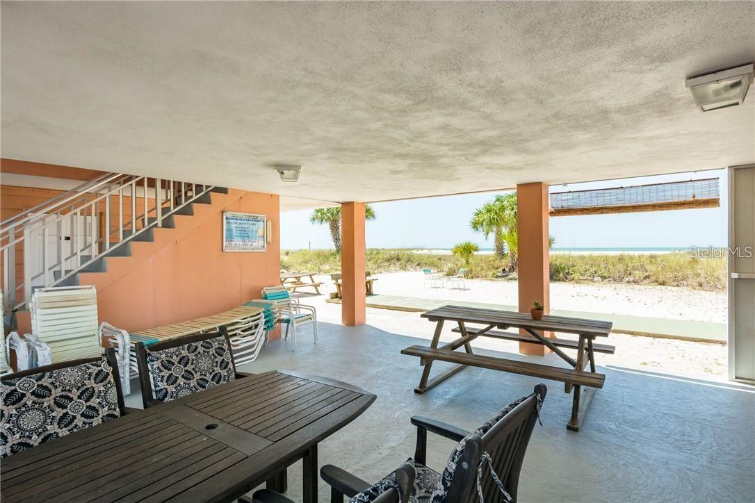 BEACH VILLAS OF TREASURE ISLAND - Residential