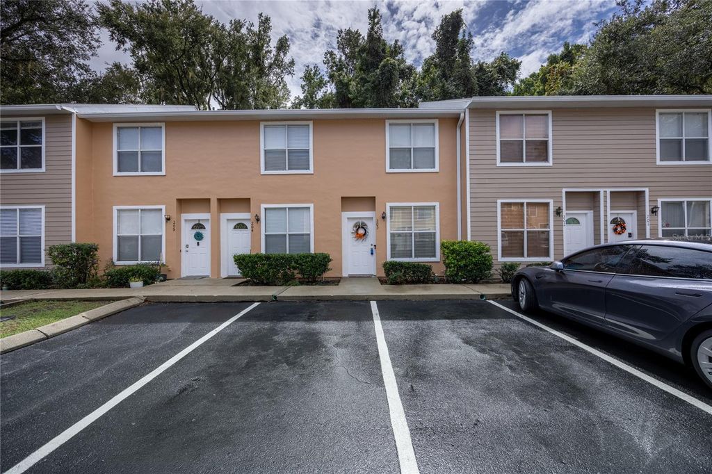 Photo of 4415 SW 34th Street #203, Gainesville, FL 32608 (MLS # GC534168)