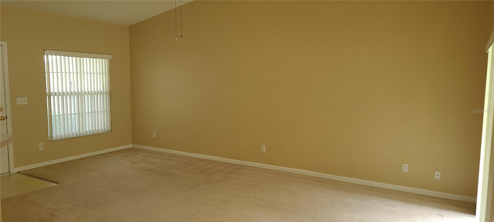 HILLSIDE VILLAS - Residential Lease