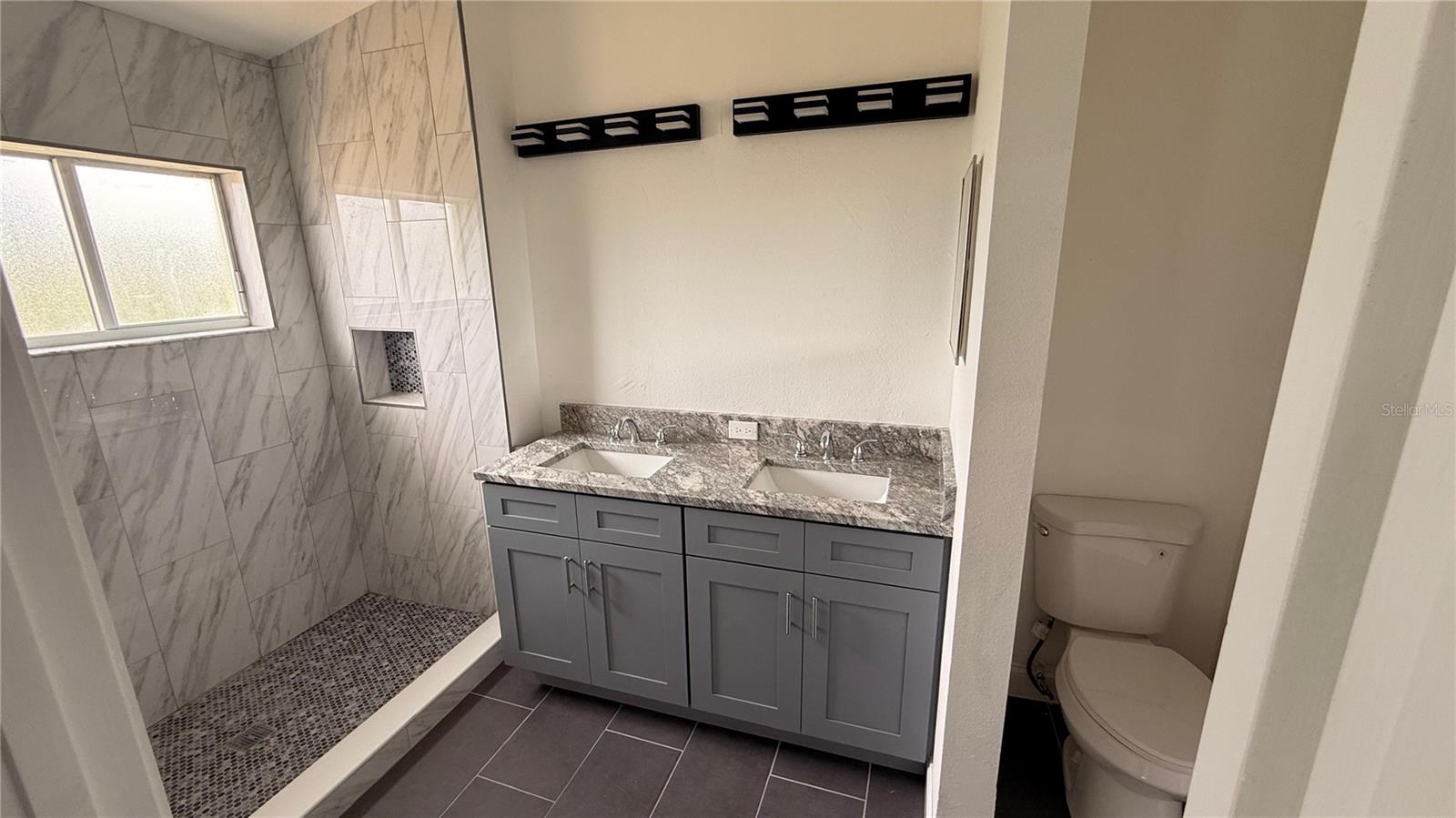 VILLAGES OF BLOOMINGDALE PH 1 - Residential