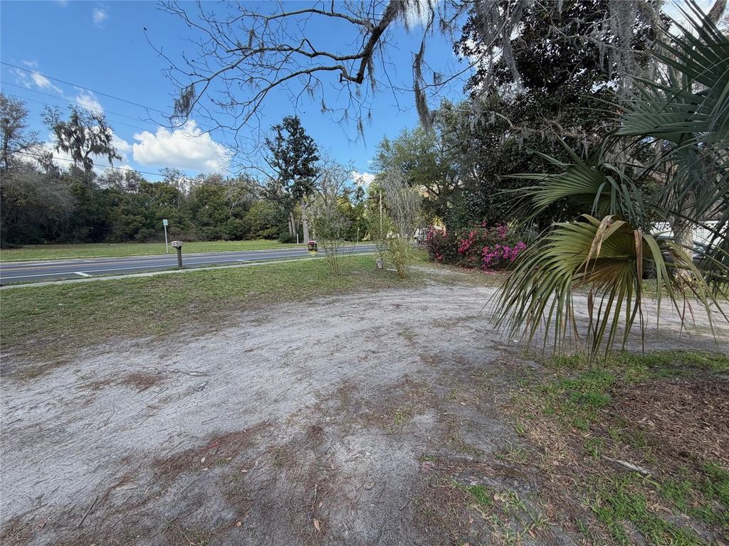 Photo of 25327 NE State Road 26, Melrose, FL 32666 (MLS # P4937227)