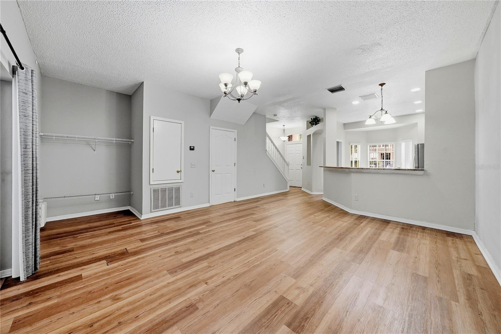 10106 BELLEVILLE PLACE