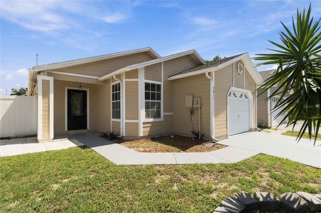 Photo of 2011 Winslow Drive, Orlando, FL 32812 (MLS # O6441393)